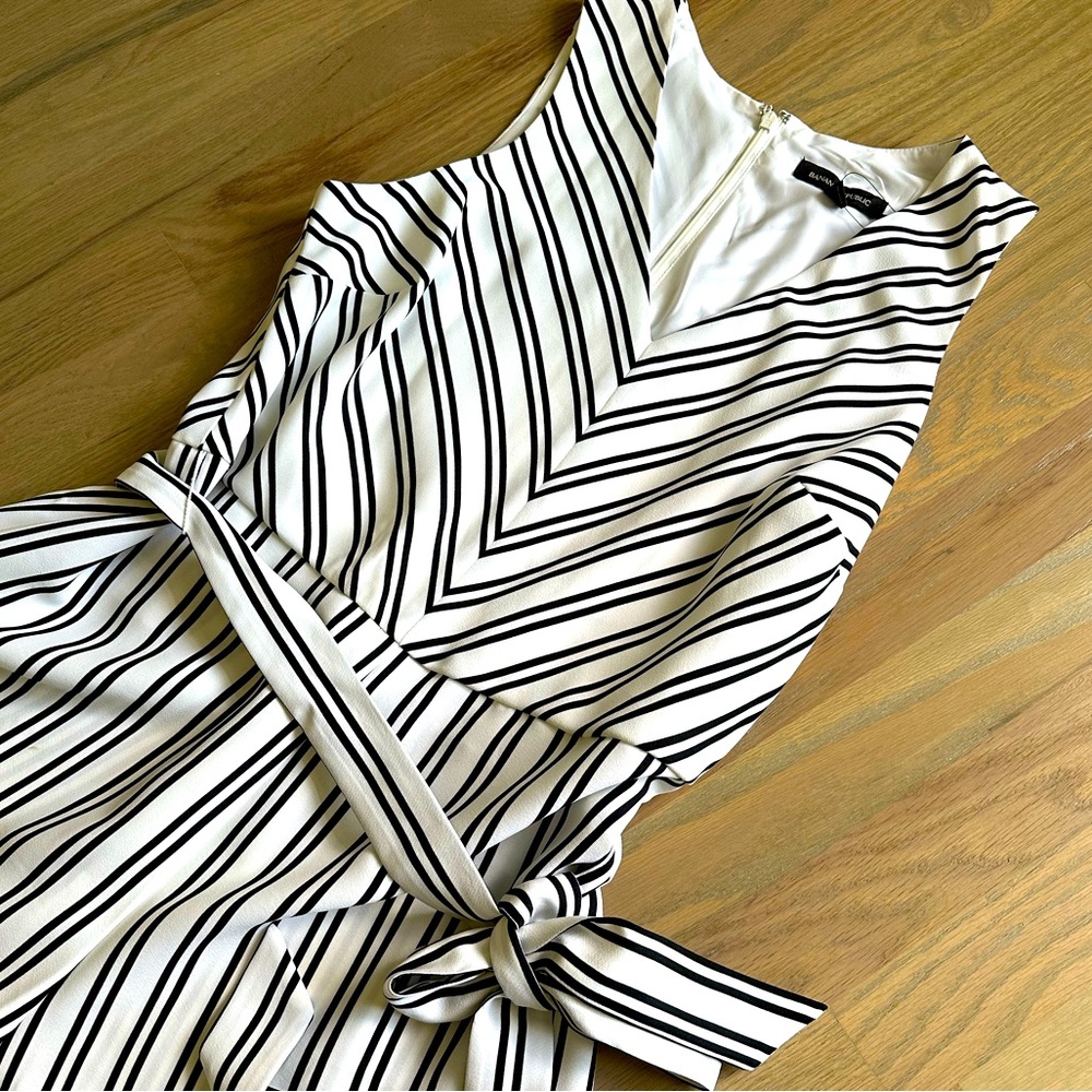 NWT Banana Republic Black & White stripped romper